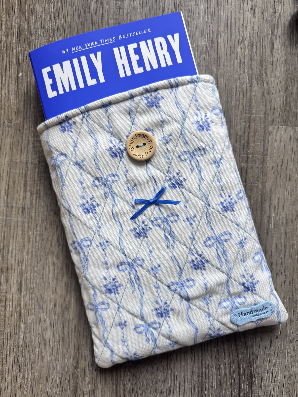 Blue Bows Kindle Sleeve